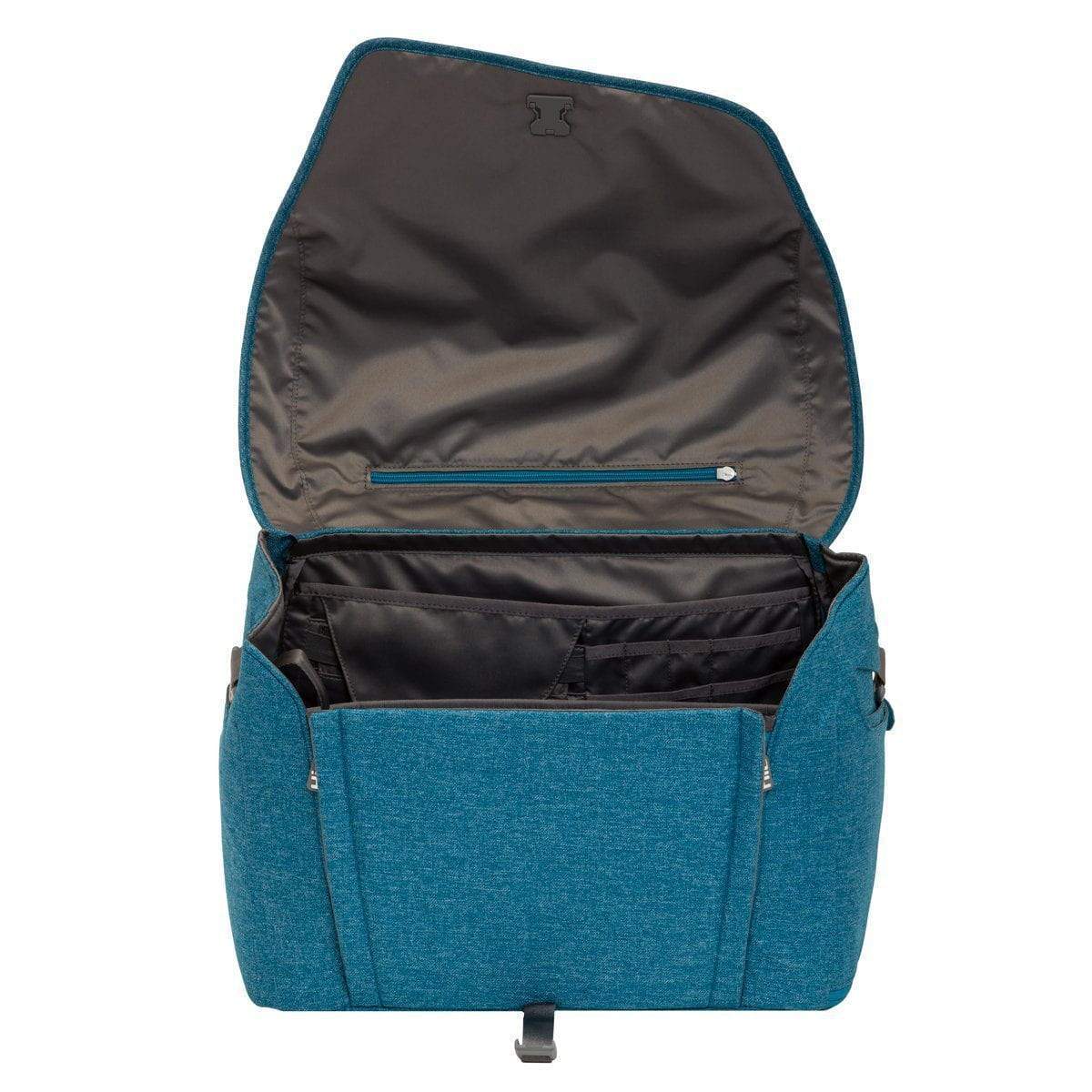 Hie Diaper Bag in the color Bay showing the lid open. 